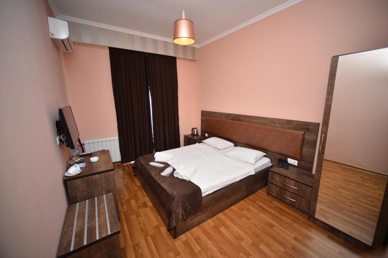 Green Hotel Batumi Eksteriør bilde