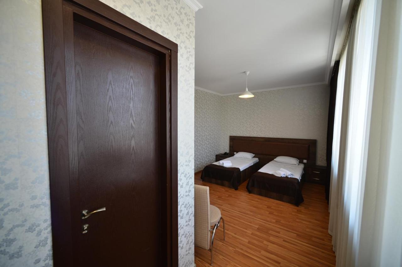 Green Hotel Batumi Eksteriør bilde