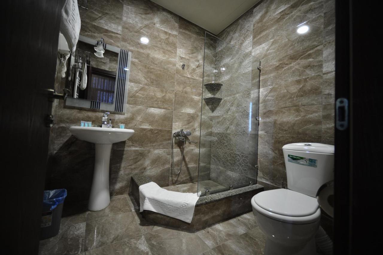 Green Hotel Batumi Eksteriør bilde