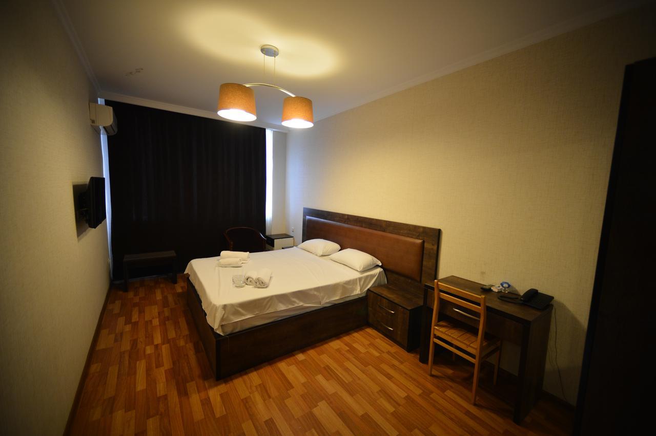 Green Hotel Batumi Eksteriør bilde