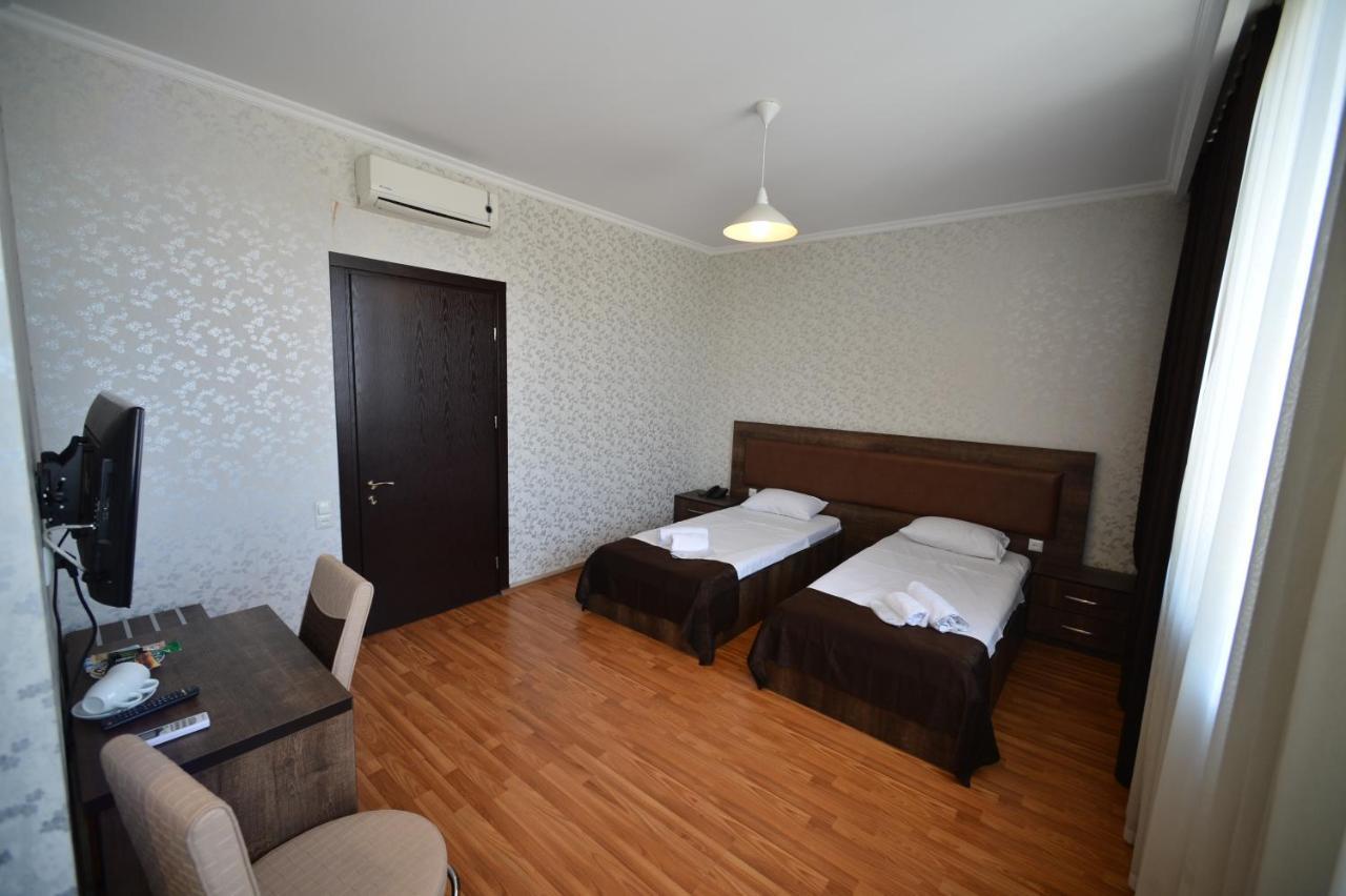 Green Hotel Batumi Eksteriør bilde