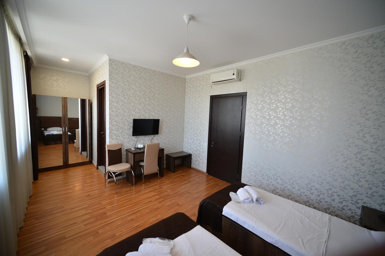 Green Hotel Batumi Eksteriør bilde